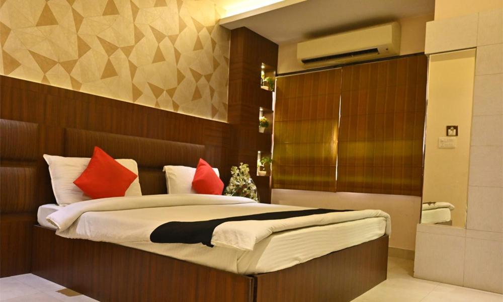 קאנפור Hotel Royal Cottage מראה חיצוני תמונה