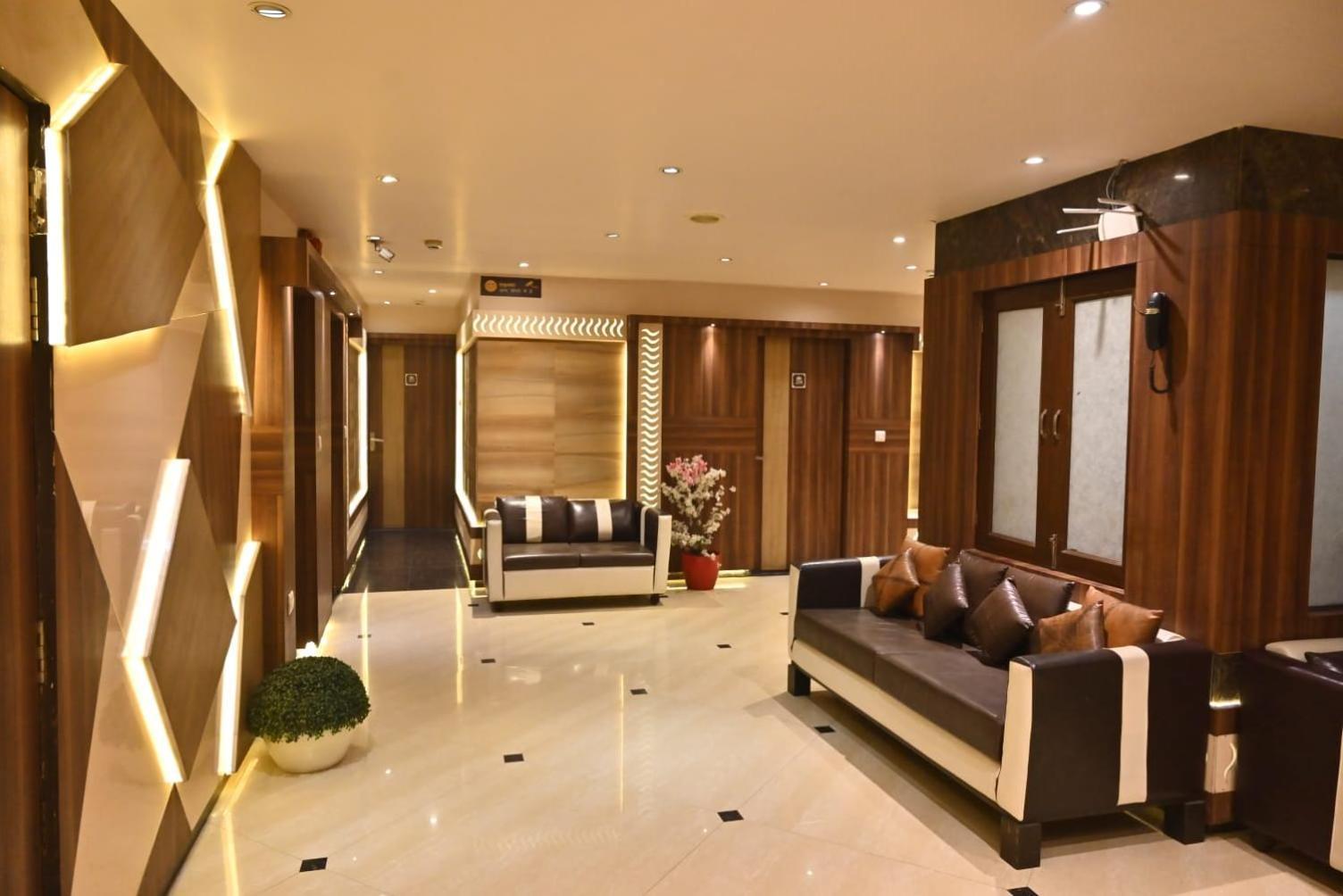 קאנפור Hotel Royal Cottage מראה חיצוני תמונה