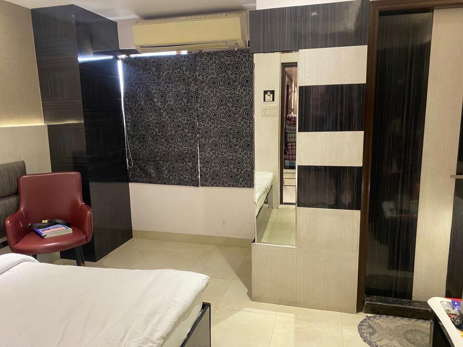 קאנפור Hotel Royal Cottage מראה חיצוני תמונה